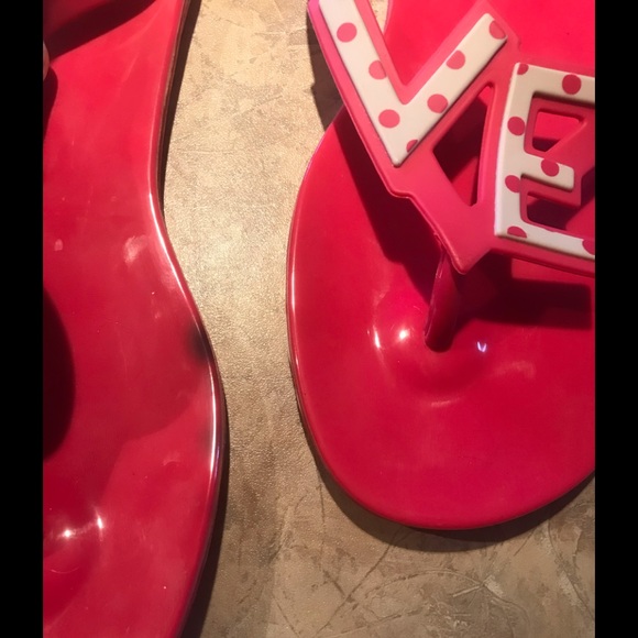 Flip flops. LOVE. Pink and White. Thongs. Sandals. - Picture 3 of 5